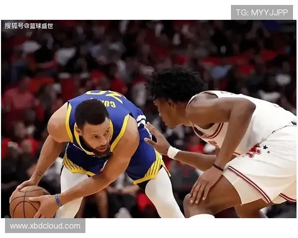 库里与巴特勒罚球命中率大幅提升差距缩小后者仍有机会争夺荣誉